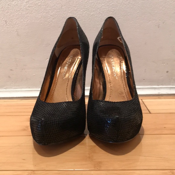 BCBG platform pumps NEVER WORN OUTSIDE - Picture 1 of 4